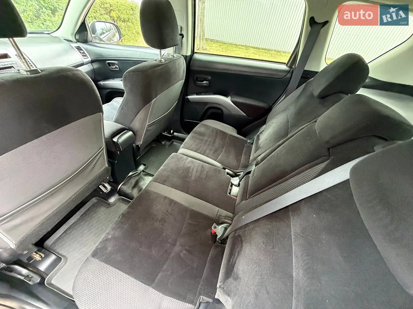 2012 Mitsubishi Outlander - мініатюра 26