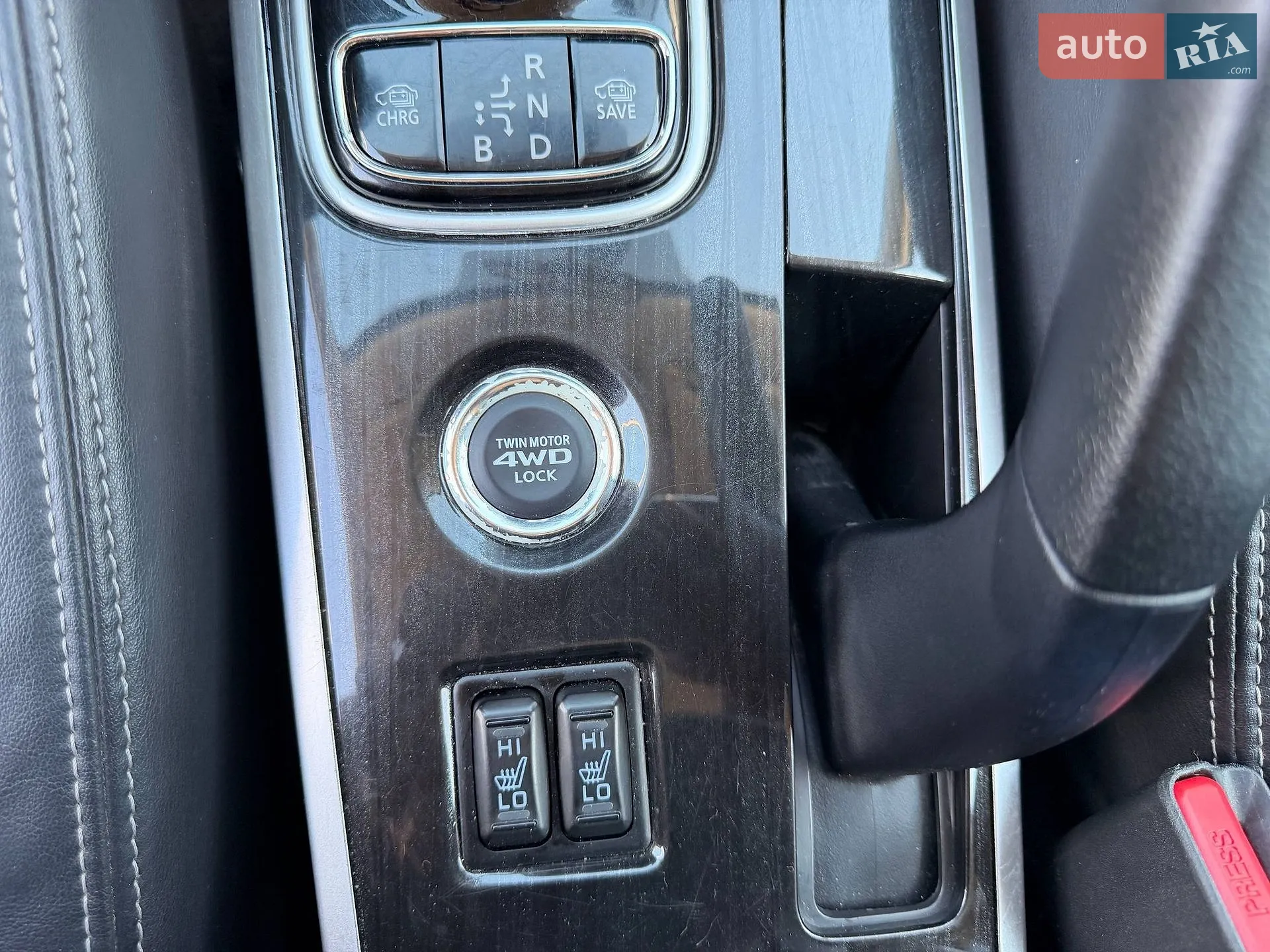 2016 Mitsubishi Outlander - мініатюра 24