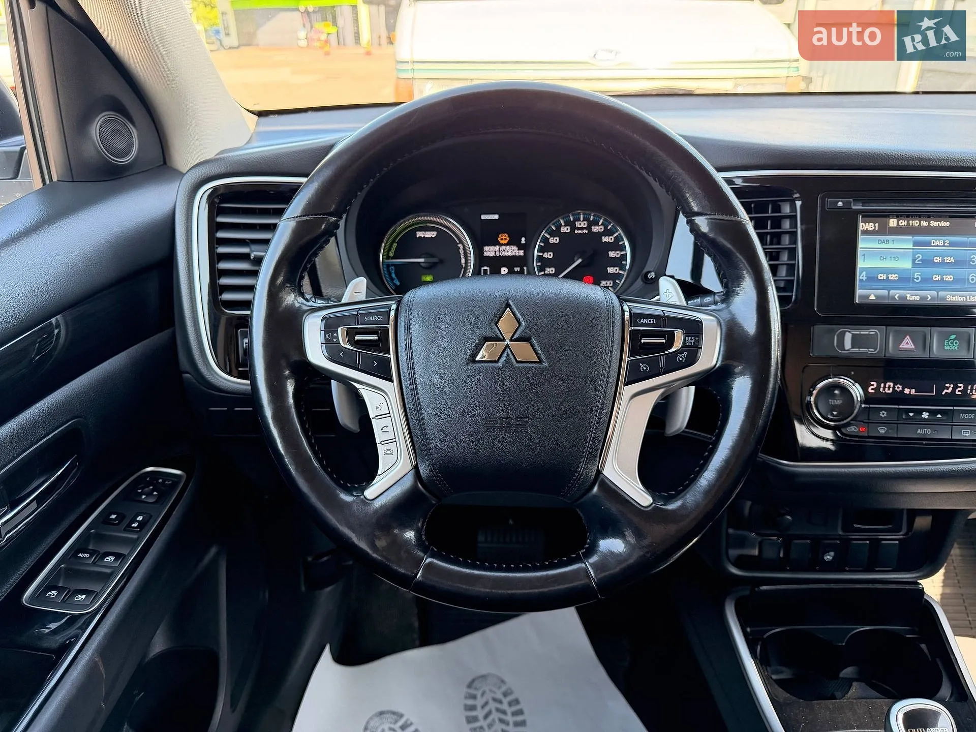 2016 Mitsubishi Outlander - мініатюра 15