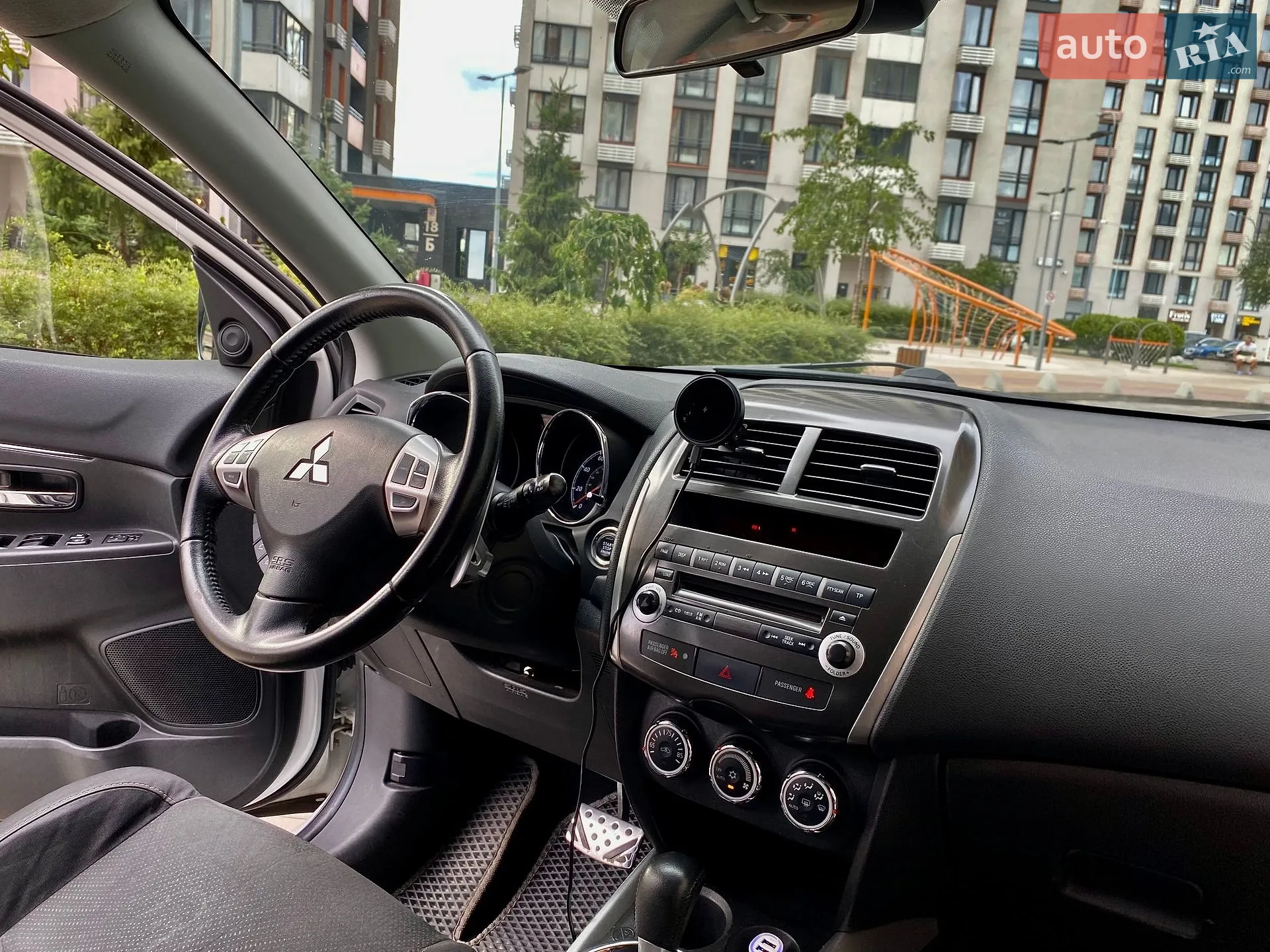 2013 Mitsubishi Outlander - мініатюра 40