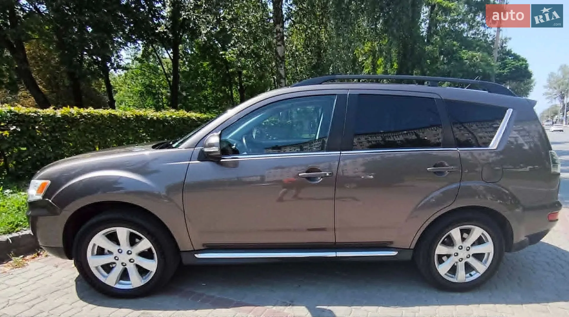 2010 Mitsubishi Outlander - мініатюра 10