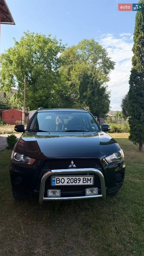 2011 Mitsubishi Outlander - мініатюра 2