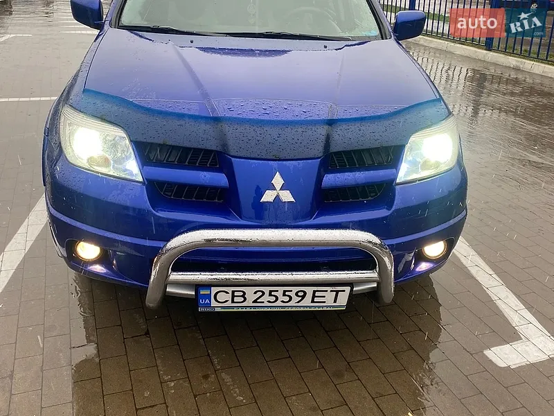 Mitsubishi Outlander 2006