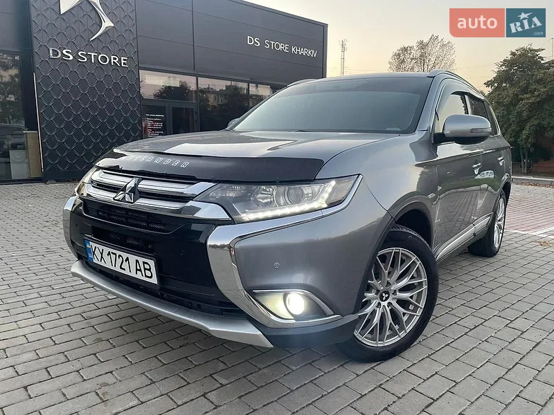 Mitsubishi Outlander 2016