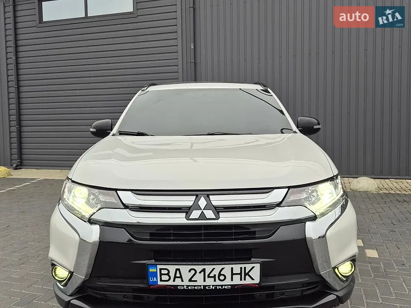 Mitsubishi Outlander 2018