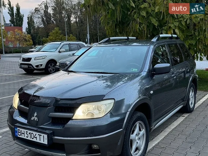 Mitsubishi Outlander