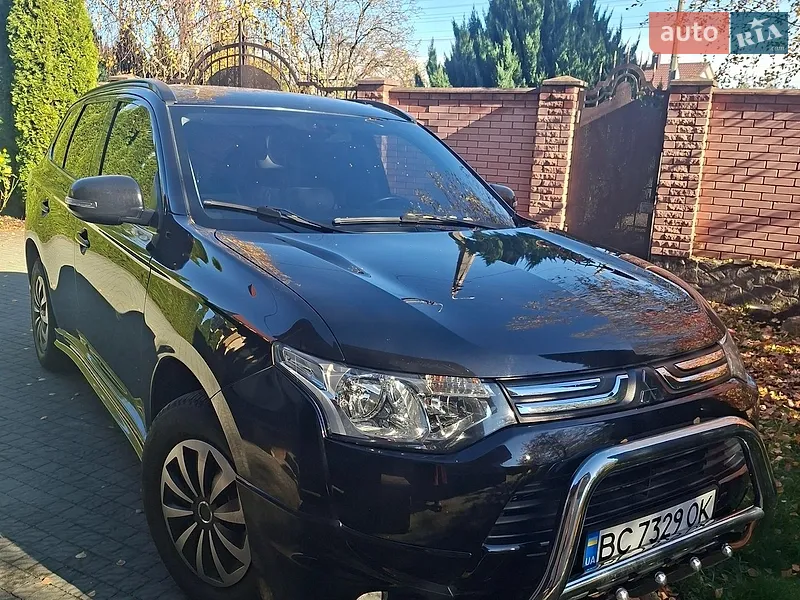 Mitsubishi Outlander