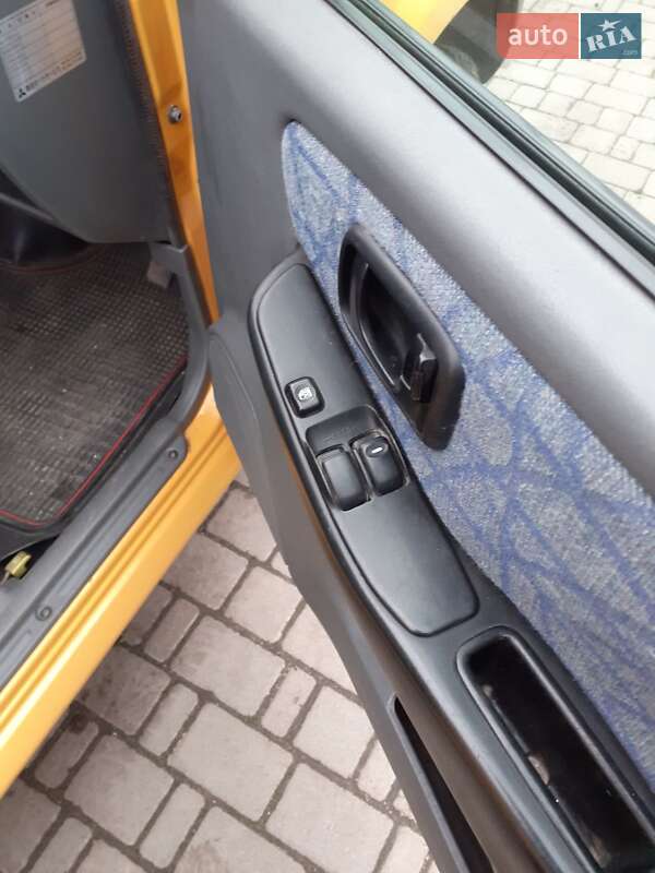 Внедорожник / Кроссовер Mitsubishi Pajero Mini 1998 в Врадиевке фото 12 Внедорожник / Кроссовер Mitsubishi Pajero Mini 1998 в Врадиевке