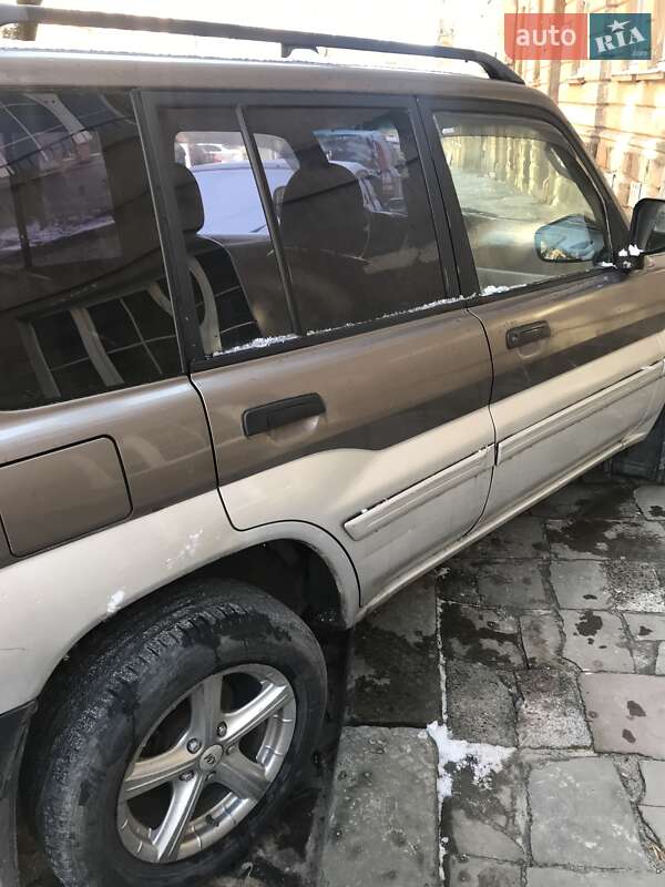 Внедорожник / Кроссовер Mitsubishi Pajero Mini 2002 в Львове