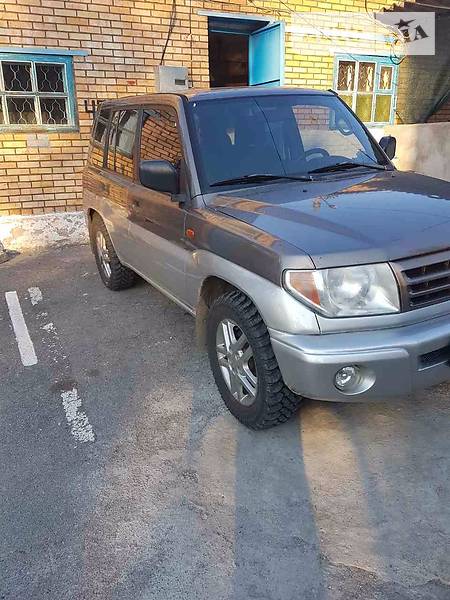 Внедорожник / Кроссовер Mitsubishi Pajero Pinin 2002 в Днепре