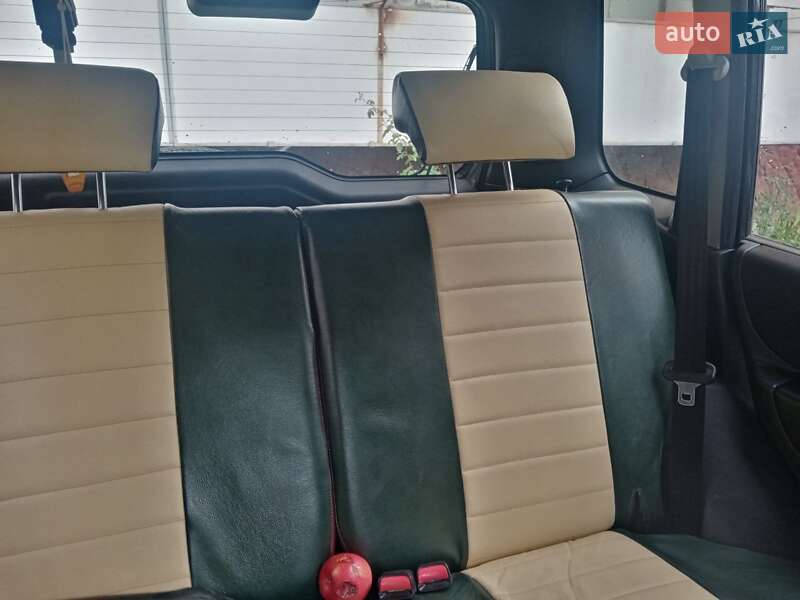 Внедорожник / Кроссовер Mitsubishi Pajero Pinin 2005 в Мукачево