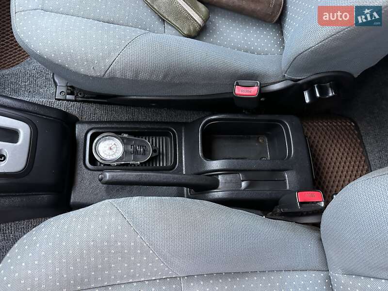 Позашляховик / Кросовер Mitsubishi Pajero Pinin 2002 в Миргороді