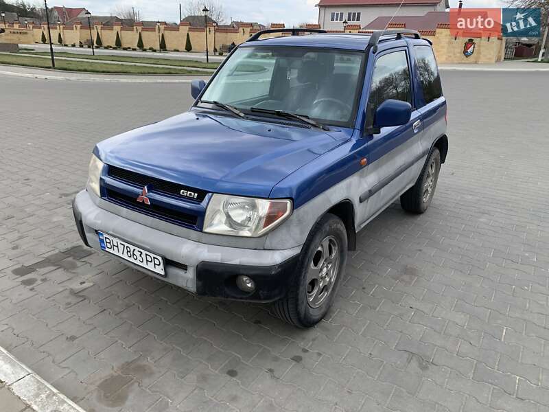 Внедорожник / Кроссовер Mitsubishi Pajero Pinin 2001 в Измаиле