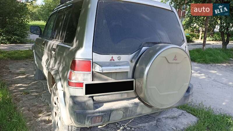 Внедорожник / Кроссовер Mitsubishi Pajero Pinin 2001 в Каменец-Подольском