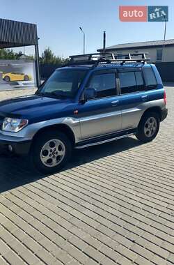 Внедорожник / Кроссовер Mitsubishi Pajero Pinin 2002 в 