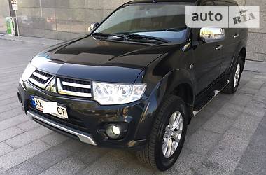 Mitsubishi Pajero Sport 2014