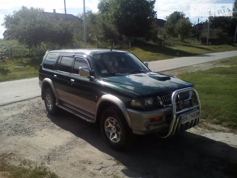 Внедорожник / Кроссовер Mitsubishi Pajero Sport 1999 в Млинове