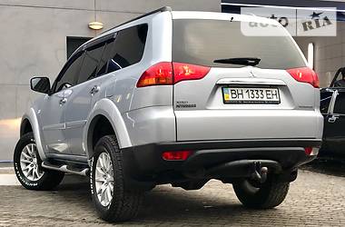 Внедорожник / Кроссовер Mitsubishi Pajero Sport 2011 в Одессе