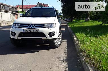 Внедорожник / Кроссовер Mitsubishi Pajero Sport 2014 в Львове