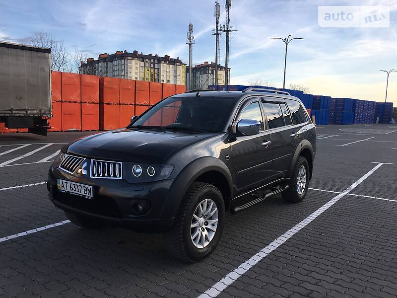 Позашляховик / Кросовер Mitsubishi Pajero Sport 2012 в Івано-Франківську
