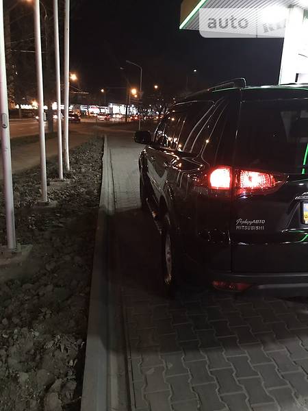 Позашляховик / Кросовер Mitsubishi Pajero Sport 2013 в Одесі