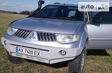 Позашляховик / Кросовер Mitsubishi Pajero Sport 2011 в 