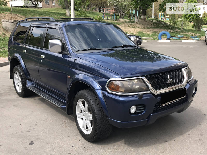 Позашляховик / Кросовер Mitsubishi Pajero Sport 2001 в Обухові