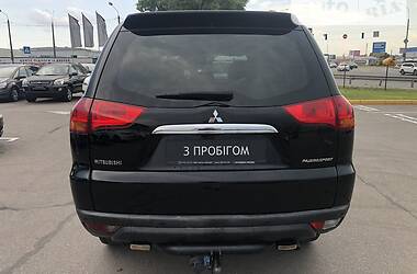 Позашляховик / Кросовер Mitsubishi Pajero Sport 2012 в Києві