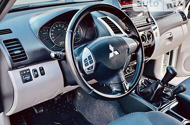 Позашляховик / Кросовер Mitsubishi Pajero Sport 2014 в Одесі