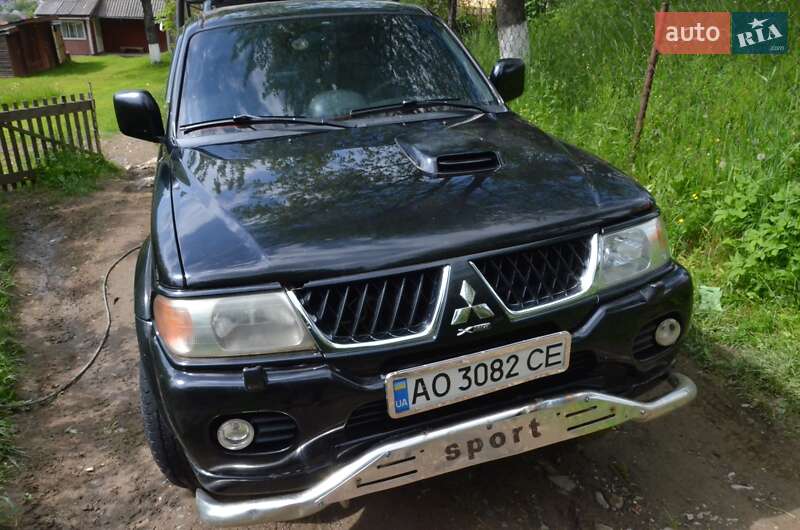 Mitsubishi Pajero Sport 2006