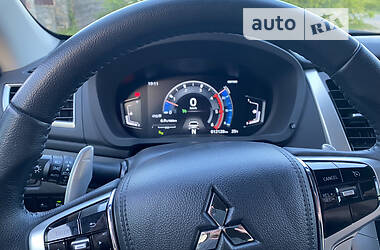 Позашляховик / Кросовер Mitsubishi Pajero Sport 2020 в Рівному