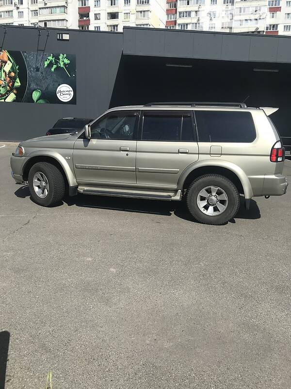 Внедорожник / Кроссовер Mitsubishi Pajero Sport 2007 в Киеве