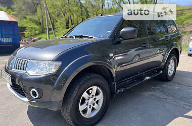 Mitsubishi Pajero Sport 2012