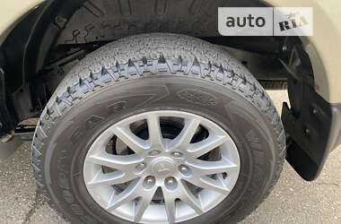 Внедорожник / Кроссовер Mitsubishi Pajero Sport 2011 в 