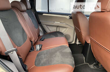Внедорожник / Кроссовер Mitsubishi Pajero Sport 2011 в 