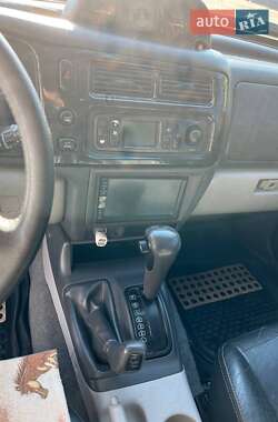 Внедорожник / Кроссовер Mitsubishi Pajero Sport 2008 в 