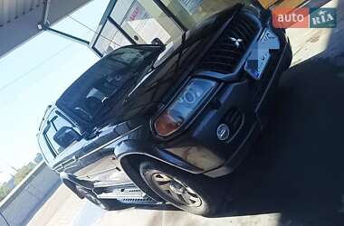 Внедорожник / Кроссовер Mitsubishi Pajero Sport 2000 в 