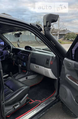 Внедорожник / Кроссовер Mitsubishi Pajero Sport 2002 в 