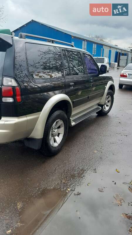 Внедорожник / Кроссовер Mitsubishi Pajero Sport 2007 в Ужгороде