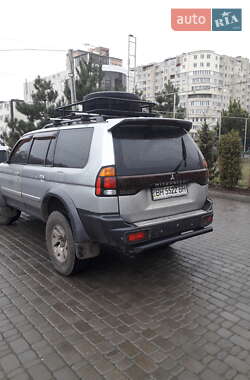 Позашляховик / Кросовер Mitsubishi Pajero Sport 2003 в 