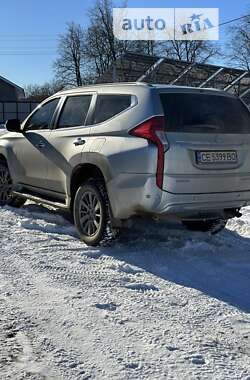 Внедорожник / Кроссовер Mitsubishi Pajero Sport 2017 в Черновцах