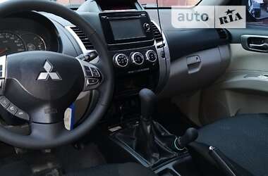 Позашляховик / Кросовер Mitsubishi Pajero Sport 2013 в Білій Церкві