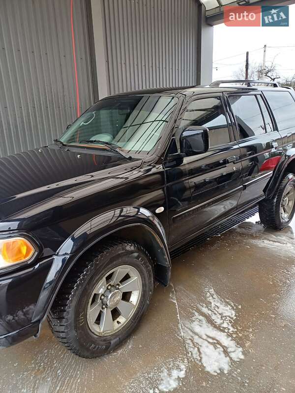 Внедорожник / Кроссовер Mitsubishi Pajero Sport 2008 в Харькове