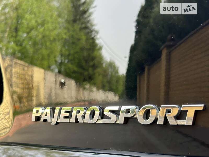 Внедорожник / Кроссовер Mitsubishi Pajero Sport 2011 в Хмельницком