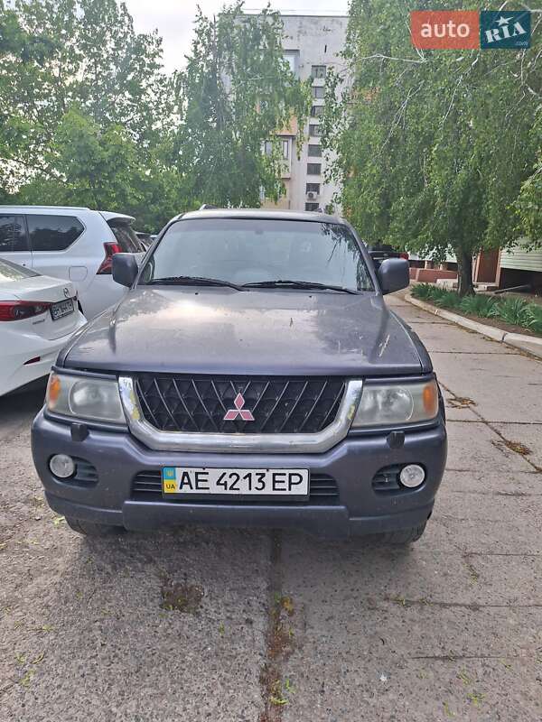 Внедорожник / Кроссовер Mitsubishi Pajero Sport 2006 в Измаиле