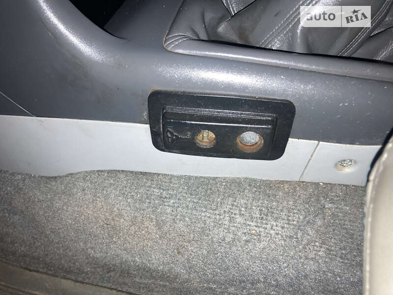 Внедорожник / Кроссовер Mitsubishi Pajero Sport 2004 в Киеве