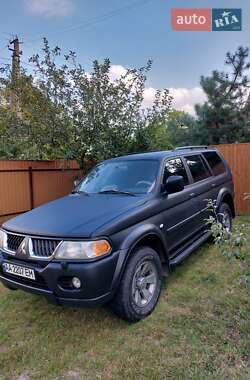 Позашляховик / Кросовер Mitsubishi Pajero Sport 2007 в Києві