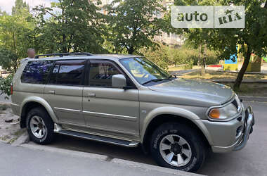 Позашляховик / Кросовер Mitsubishi Pajero Sport 2007 в Києві