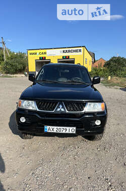 Внедорожник / Кроссовер Mitsubishi Pajero Sport 2007 в Валках