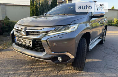 Mitsubishi Pajero Sport 2016